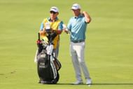 Tom Hoge Caddie